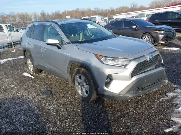 2T3RWRFV5LW091750 2020 TOYOTA RAV 4 - Image 1