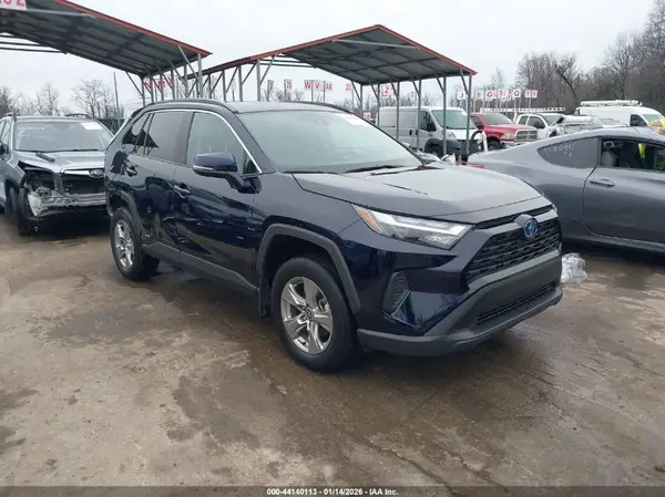 2T3RWRFV5RW205562 2024 TOYOTA RAV 4 - Image 1