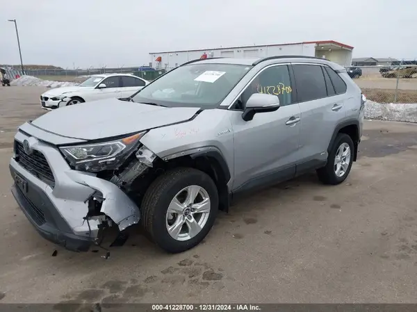 2T3RWRFV6LW093409 2020 TOYOTA RAV 4 - Image 2