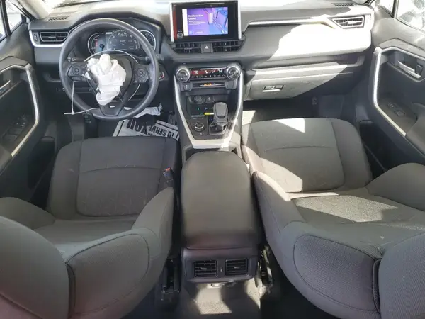 2T3RWRFV6RW202332 2024 TOYOTA RAV 4 - Image 8