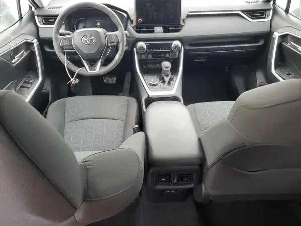 2T3RWRFV6RW217719 2024 TOYOTA RAV 4 - Image 8