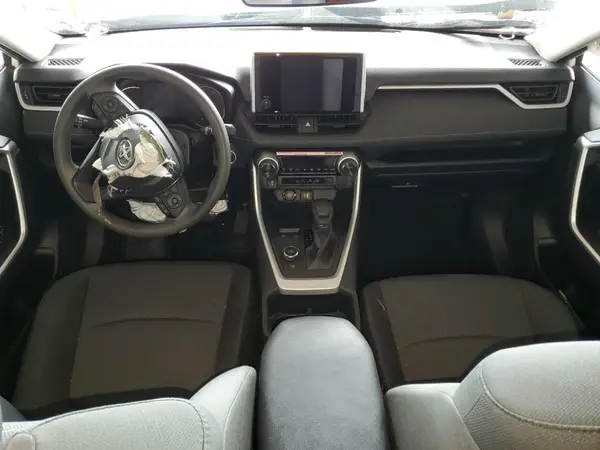2T3RWRFV6RW239056 2024 TOYOTA RAV 4 - Image 8