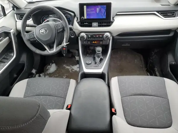 2T3RWRFV6RW251014 2024 TOYOTA RAV 4 - Image 8