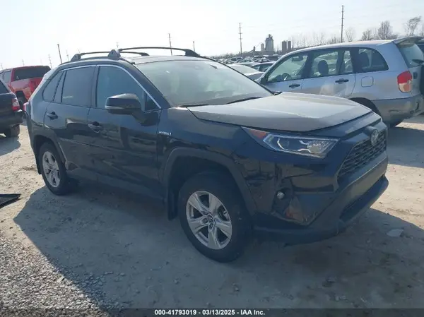 2T3RWRFV7LW089868 2020 TOYOTA RAV 4 - Image 1