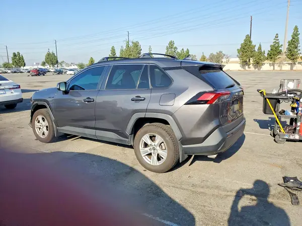 2T3RWRFV7MW111692 2021 TOYOTA RAV 4 - Image 2