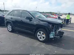 2T3RWRFV7MW128640 2021 TOYOTA RAV 4