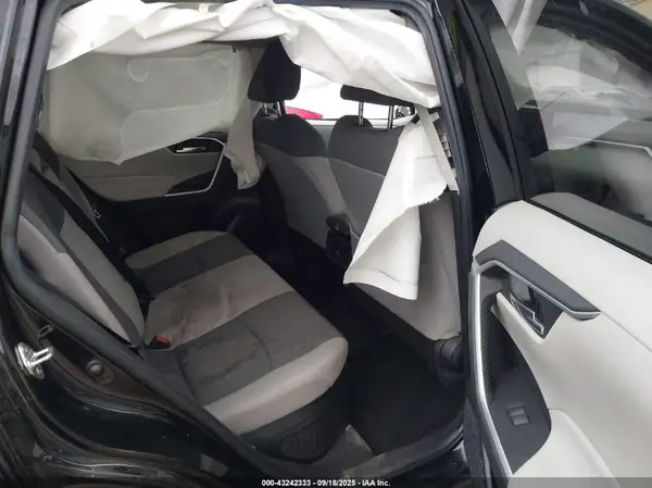 2022 TOYOTA RAV 4 auction photo 8