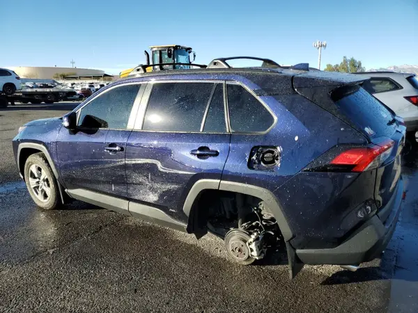 2T3RWRFV7RW208012 2024 TOYOTA RAV 4 - Image 2