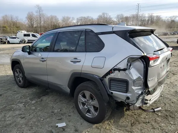 2T3RWRFV7RW240216 2024 TOYOTA RAV 4 - Image 2