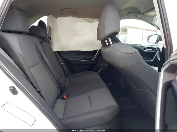 2T3RWRFV7SW258365 2025 TOYOTA RAV 4 - Image 8