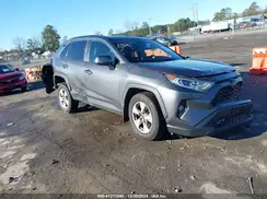 2T3RWRFV8KW028303 2019 TOYOTA RAV 4