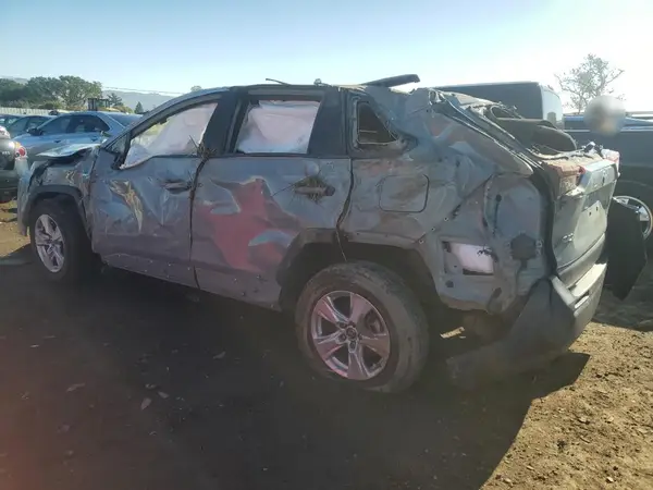 2T3RWRFV8LW070536 2020 TOYOTA RAV 4 - Image 2