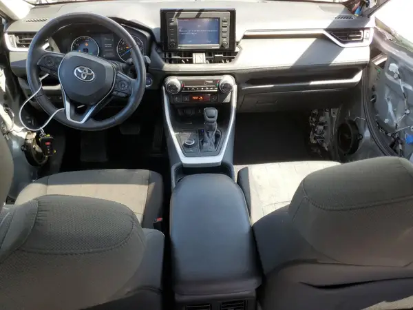 2T3RWRFV8LW074117 2020 TOYOTA RAV 4 - Image 8