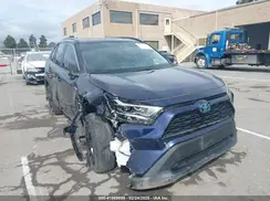 2T3RWRFV8MW108462 2021 TOYOTA RAV 4