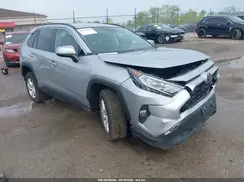 2T3RWRFV8MW120644 2021 TOYOTA RAV 4