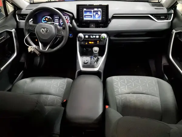 2T3RWRFV8NW132133 2022 TOYOTA RAV 4 - Image 8