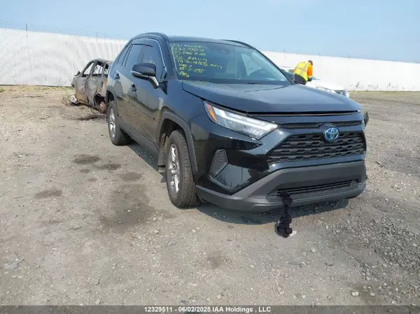 2T3RWRFV8NW136716 2022 TOYOTA RAV 4 - Image 1