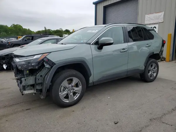 2T3RWRFV8NW137879 2022 TOYOTA RAV 4 - Image 1