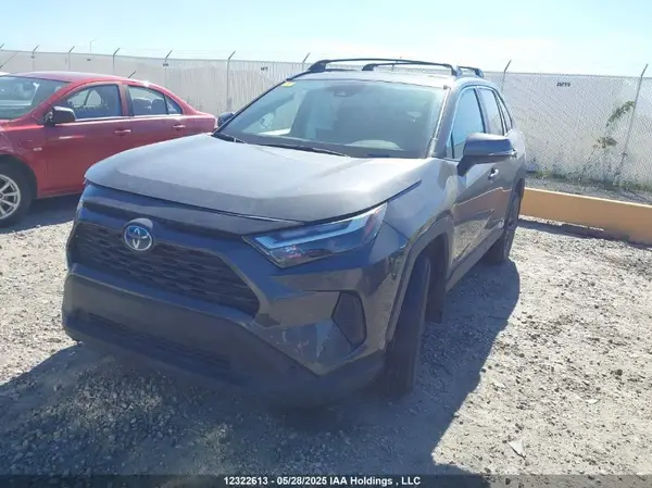 2T3RWRFV8PW154880 2023 TOYOTA RAV 4 - Image 2