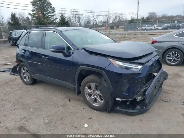 2T3RWRFV8PW181044 2023 TOYOTA RAV 4 - Image 1