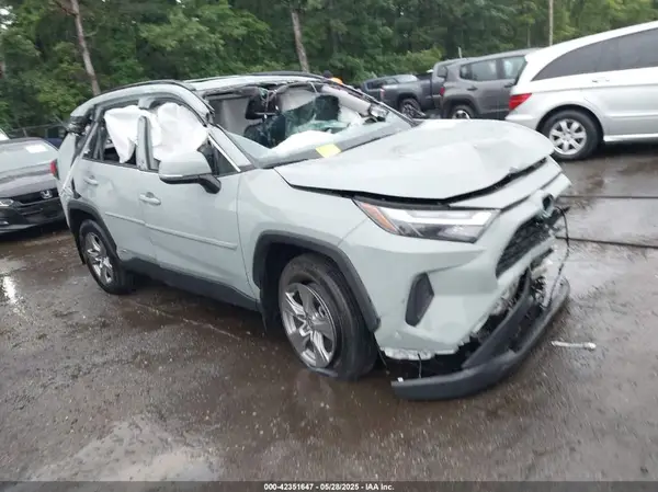 2T3RWRFV8PW182145 2023 TOYOTA RAV 4 - Image 1