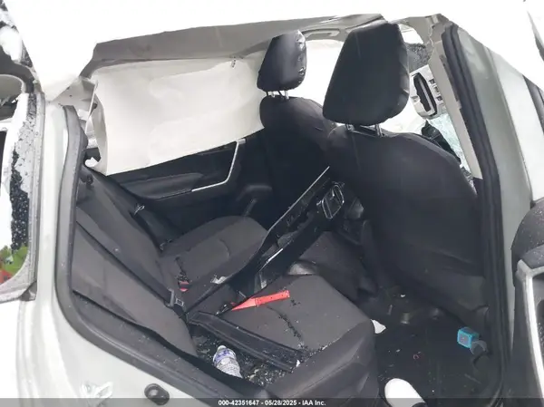 2T3RWRFV8PW182145 2023 TOYOTA RAV 4 - Image 8