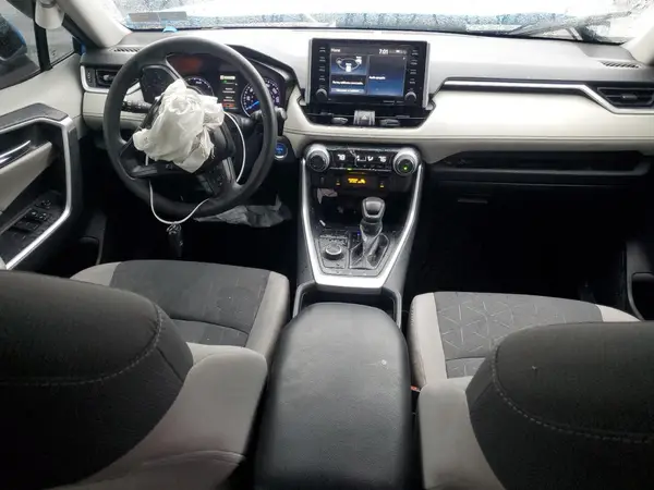 2T3RWRFV9KW013731 2019 TOYOTA RAV 4 - Image 8