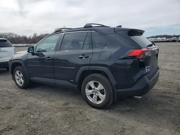 2T3RWRFV9MW126193 2021 TOYOTA RAV 4 - Image 2