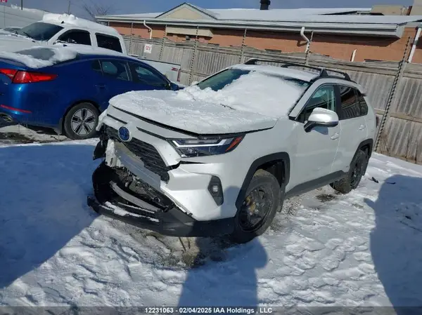 2T3RWRFV9PW163667 2023 TOYOTA RAV 4 - Image 2