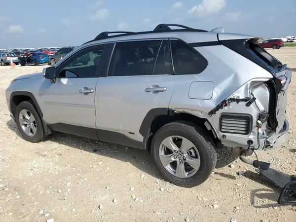 2T3RWRFV9RW242999 2024 TOYOTA RAV 4 - Image 2