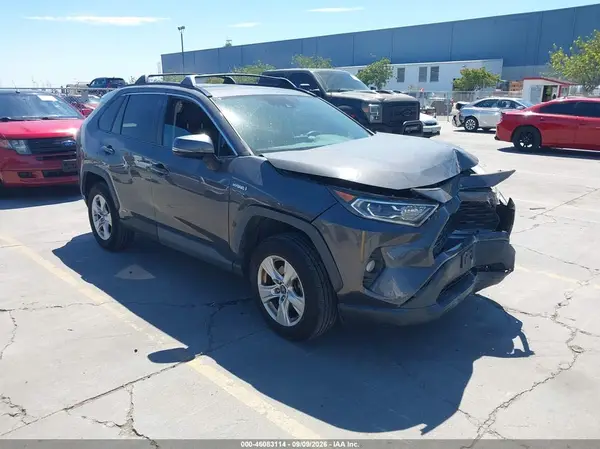 2T3RWRFVXKW046303 2019 TOYOTA RAV 4 - Image 1