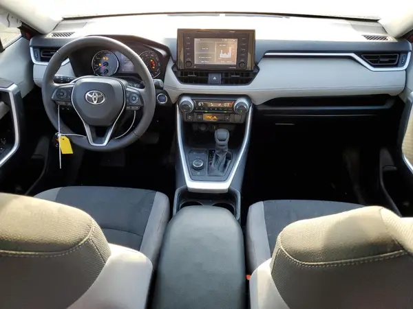 2T3RWRFVXMW121066 2021 TOYOTA RAV 4 - Image 8