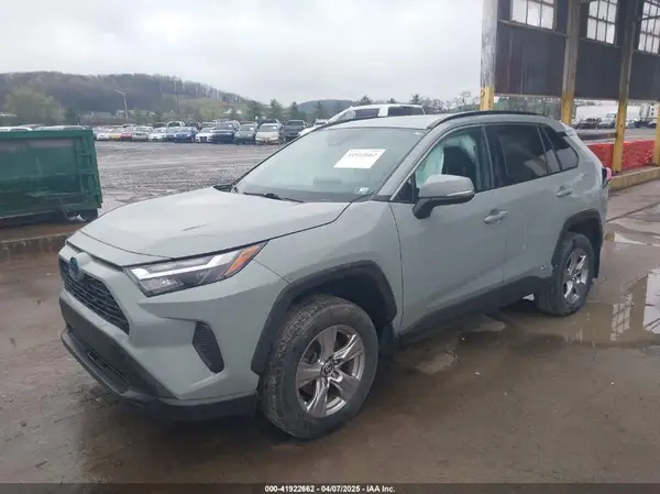 2T3RWRFVXNW131419 2022 TOYOTA RAV 4 - Image 2