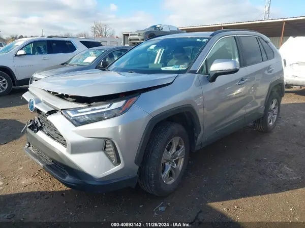 2T3RWRFVXPW175794 2023 TOYOTA RAV 4 - Image 2