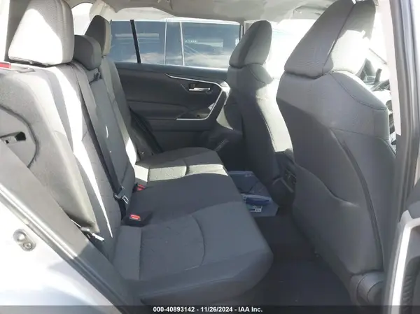 2T3RWRFVXPW175794 2023 TOYOTA RAV 4 - Image 8