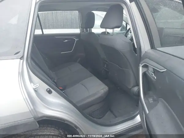 2T3RWRFVXPW175844 2023 TOYOTA RAV 4 - Image 8