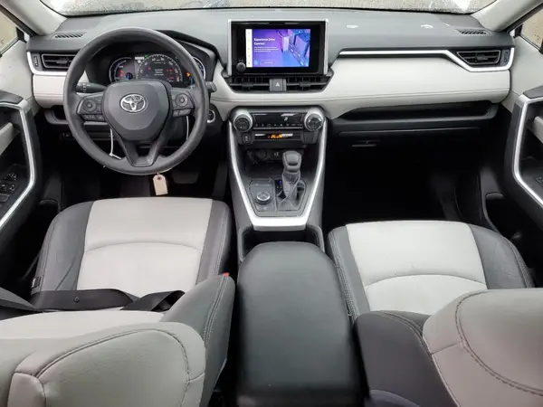 2T3RWRFVXRW210739 2024 TOYOTA RAV 4 - Image 8