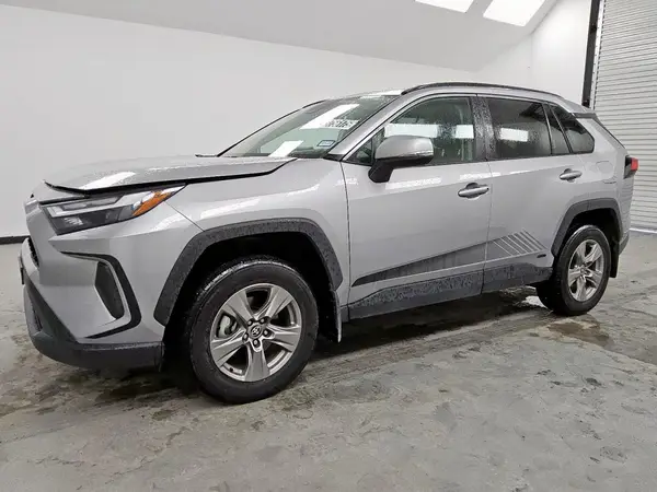 2T3RWRFVXRW228061 2024 TOYOTA RAV 4 - Image 1