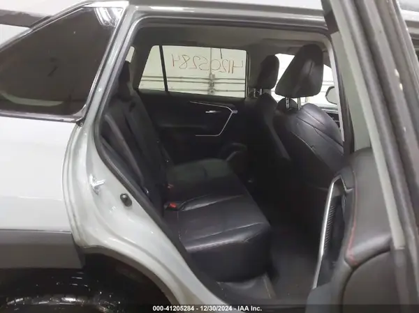 2T3S1RFV4MW205707 2021 TOYOTA RAV 4 - Image 8