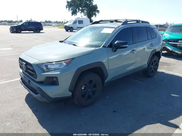 2T3S1RFV9MW156892 2021 TOYOTA RAV 4 - Image 2