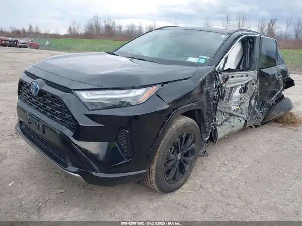 2T3T6RFV2NW031305 2022 TOYOTA RAV 4 - Image 2