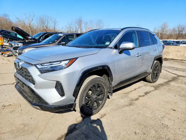 2T3T6RFV4RW054834 2024 TOYOTA RAV 4 - Image 1