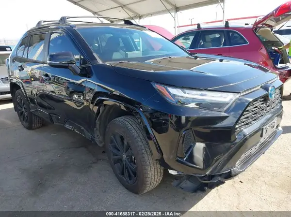 2T3T6RFV8NW032930 2022 TOYOTA RAV 4 - Image 1