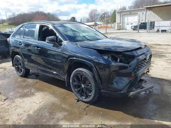 2T3T6RFV8RW060300 2024 TOYOTA RAV 4 - Image 1