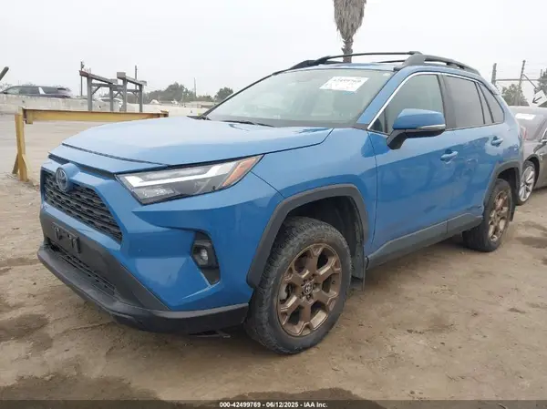 2T3UWRFV0PW17455 2023 TOYOTA RAV 4 - Image 2