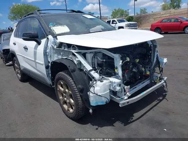 2T3UWRFV0SW254023 2025 TOYOTA RAV 4 - Image 1