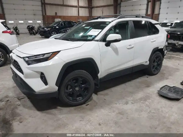 2T3UWRFV1PW156948 2023 TOYOTA RAV 4 - Image 2