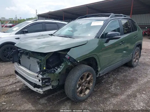 2T3UWRFV4RW219138 2024 TOYOTA RAV 4 - Image 2