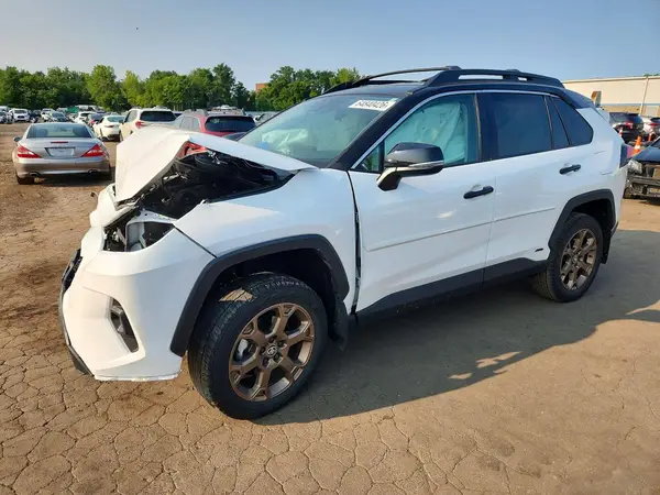 2T3UWRFV7RW223023 2024 TOYOTA RAV 4 - Image 1