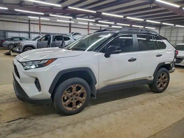 2T3UWRFV8RW230045 2024 TOYOTA RAV 4 - Image 1